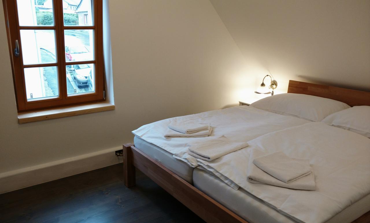 Apartmány Malý mnich Mníšek pod Brdy Kültér fotó