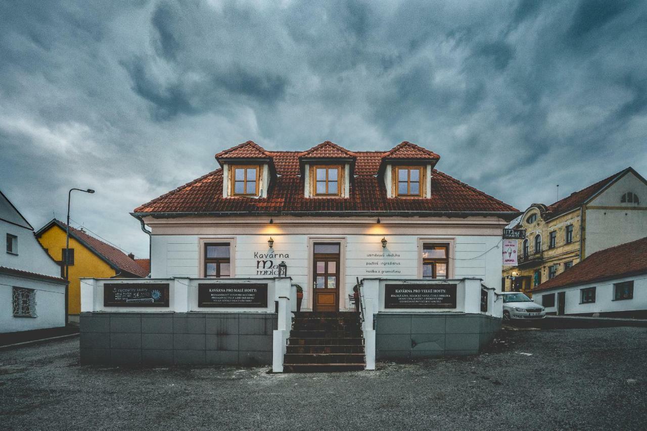 Apartmány Malý mnich Mníšek pod Brdy Kültér fotó