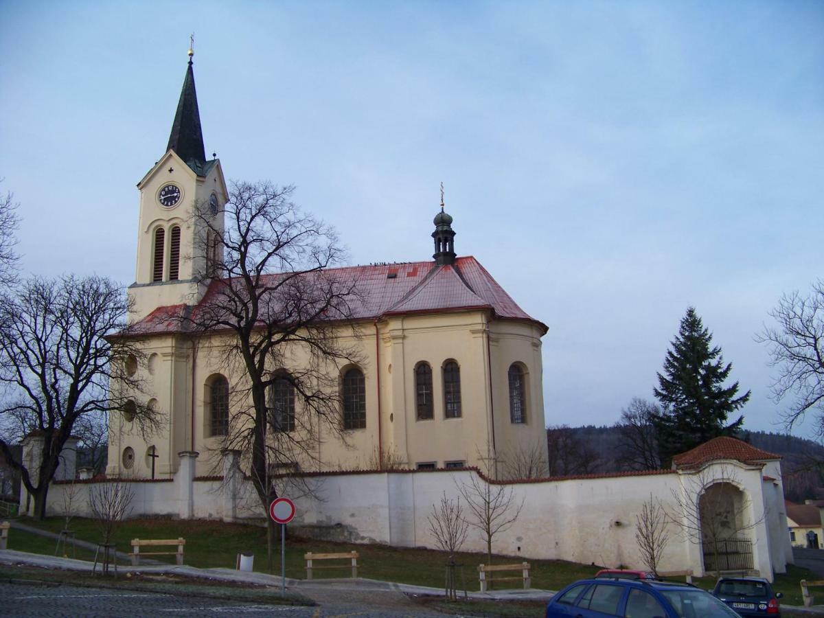 Apartmány Malý mnich Mníšek pod Brdy Kültér fotó